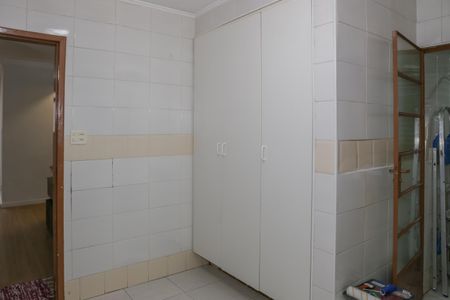 Apartamento à venda com 62m², 2 quartos e 1 vaga Apartamento à venda com 62m², 2 quartos e 1 vagaCozinha e Área de Serviço