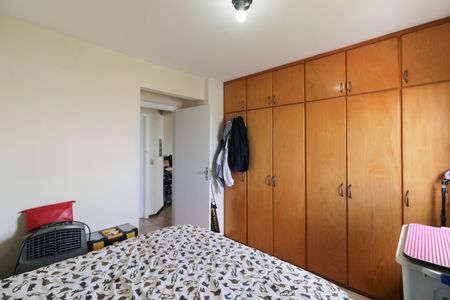 Apartamento à venda com 66m², 2 quartos e 1 vagaQuarto 2