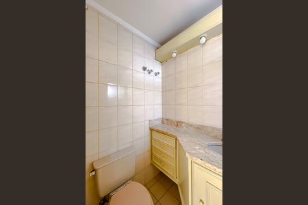 Apartamento para alugar com 82m², 3 quartos e 2 vagas Apartamento para alugar com 82m², 3 quartos e 2 vagasBanheiro da Suíte