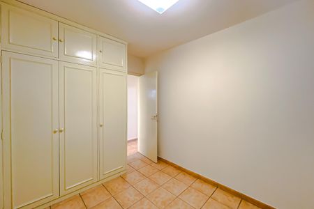 Apartamento para alugar com 82m², 3 quartos e 2 vagas Apartamento para alugar com 82m², 3 quartos e 2 vagasQuarto 3