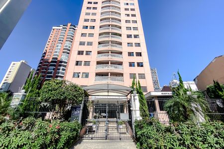 Apartamento para alugar com 82m², 3 quartos e 2 vagas Apartamento para alugar com 82m², 3 quartos e 2 vagasFachada