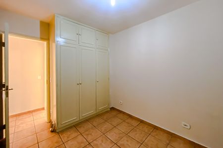 Apartamento para alugar com 82m², 3 quartos e 2 vagas Apartamento para alugar com 82m², 3 quartos e 2 vagasQuarto 2