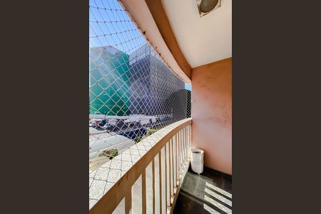 Apartamento para alugar com 82m², 3 quartos e 2 vagas Apartamento para alugar com 82m², 3 quartos e 2 vagasVaranda