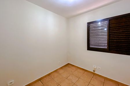 Apartamento para alugar com 82m², 3 quartos e 2 vagas Apartamento para alugar com 82m², 3 quartos e 2 vagasQuarto 2