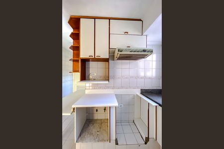 Apartamento para alugar com 82m², 3 quartos e 2 vagas Apartamento para alugar com 82m², 3 quartos e 2 vagasCozinha