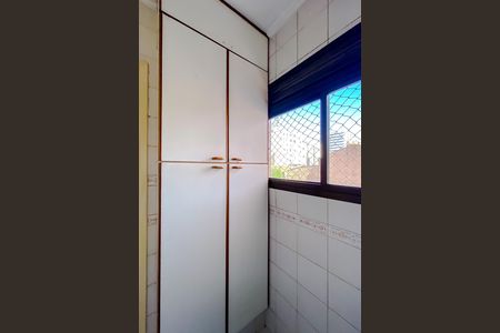 Apartamento para alugar com 82m², 3 quartos e 2 vagas Apartamento para alugar com 82m², 3 quartos e 2 vagasÁrea de Serviço
