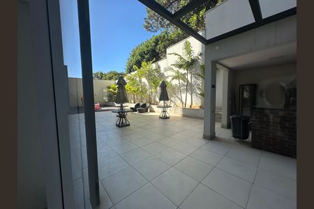 Apartamento à venda com 68m², 2 quartos e 2 vagasÁrea comum - Churrasqueira