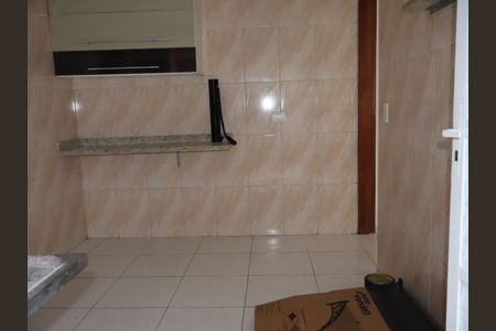 Apartamento para alugar com 50m², 2 quartos e sem vagaCozinha e Área de Serviço