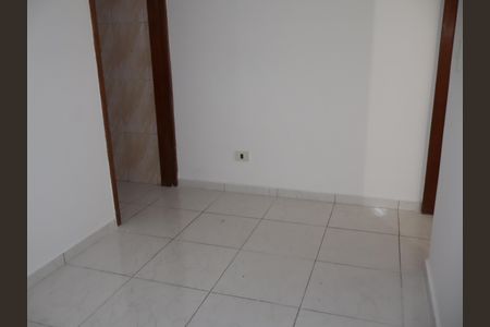 Sala de apartamento para alugar com 2 quartos, 50m² em Parque Independencia, São Paulo