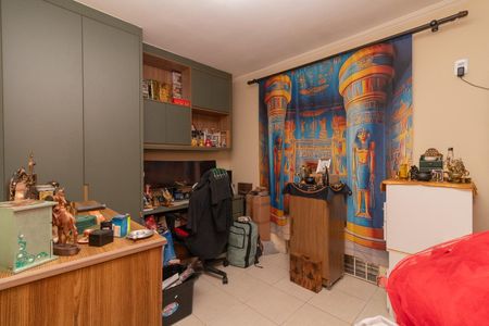 Casa à venda com 165m², 2 quartos e 2 vagas Casa à venda com 165m², 2 quartos e 2 vagasQuarto 2