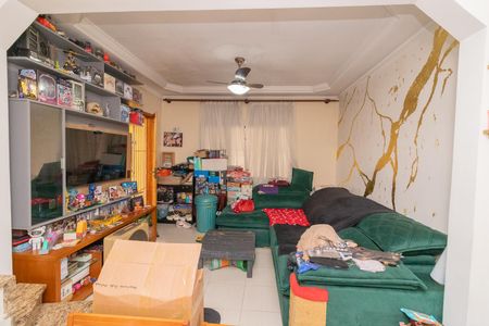 Sala de casa para alugar com 2 quartos, 165m² em Vila Caju, São Paulo