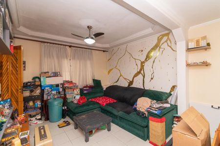 Sala de casa para alugar com 2 quartos, 165m² em Vila Caju, São Paulo