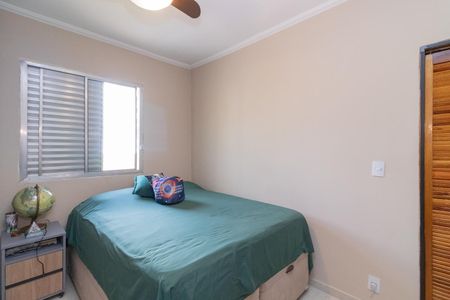 Casa à venda com 165m², 2 quartos e 2 vagas Casa à venda com 165m², 2 quartos e 2 vagasSuíte
