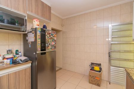 Casa à venda com 165m², 2 quartos e 2 vagas Casa à venda com 165m², 2 quartos e 2 vagasCozinha