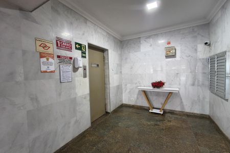 Apartamento para alugar com 70m², 1 quarto e 1 vaga Apartamento para alugar com 70m², 1 quarto e 1 vagaHall de entrada