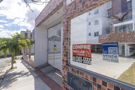 Apartamento à venda com 50m², 2 quartos e 2 vagas Apartamento à venda com 50m², 2 quartos e 2 vagasPlaca QuintoAndar PDHS-2
