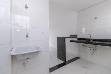 Apartamento à venda com 50m², 2 quartos e 2 vagas Apartamento à venda com 50m², 2 quartos e 2 vagasCozinha e Área de Serviço