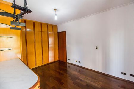Casa de condomínio à venda com 327m², 4 quartos e 3 vagasSuíte 4