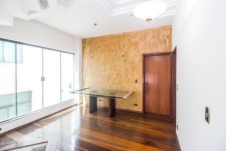 Casa de condomínio à venda com 327m², 4 quartos e 3 vagasSala 