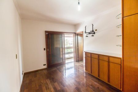 Casa de condomínio à venda com 327m², 4 quartos e 3 vagasSuíte 4