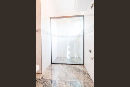 Casa de condomínio à venda com 327m², 4 quartos e 3 vagasBanheiro da Suíte