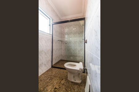 Casa de condomínio à venda com 327m², 4 quartos e 3 vagasBanheiro da Suíte