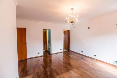 Casa de condomínio à venda com 327m², 4 quartos e 3 vagasSuíte 1