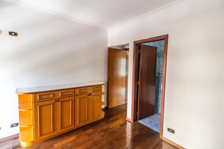 Casa de condomínio à venda com 327m², 4 quartos e 3 vagasSuíte 3