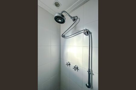 Apartamento à venda com 77m², 2 quartos e 3 vagasBanheiro da Suíte