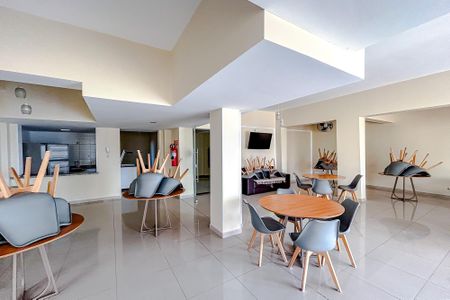Apartamento à venda com 77m², 2 quartos e 3 vagasÁrea comum - Salão de festas