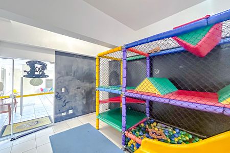 Apartamento à venda com 77m², 2 quartos e 3 vagasBrinquedoteca