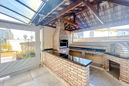 Apartamento à venda com 77m², 2 quartos e 3 vagasÁrea comum - Churrasqueira