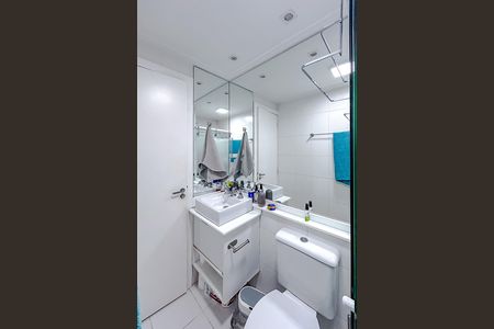 Apartamento à venda com 77m², 2 quartos e 3 vagasBanheiro