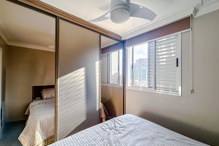 Apartamento à venda com 77m², 2 quartos e 3 vagasQuarto 2 - Suíte