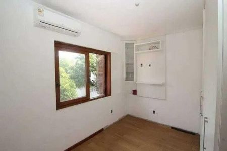 Casa à venda com 486m², 4 quartos e 7 vagasQuarto 3