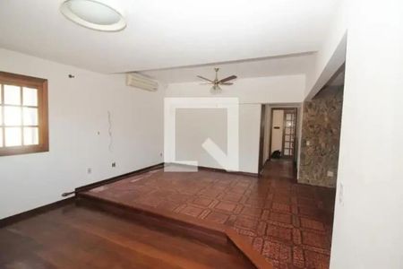 Sala de casa para alugar com 4 quartos, 486m² em Partenon, Porto Alegre