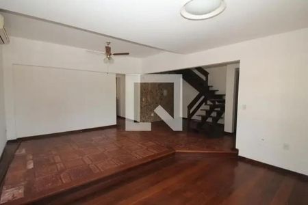Sala de casa para alugar com 4 quartos, 486m² em Partenon, Porto Alegre