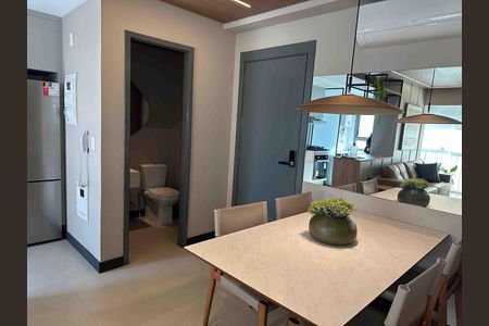 Sala de Estar de kitnet/studio para alugar com 1 quarto, 51m² em Alphaville Industrial, Barueri