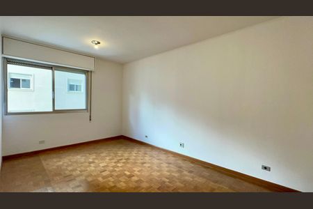 Apartamento à venda com 224m², 3 quartos e 2 vagasQuarto 2