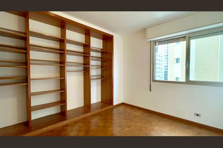 Apartamento à venda com 224m², 3 quartos e 2 vagasQuarto 1