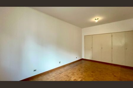 Apartamento à venda com 224m², 3 quartos e 2 vagasQuarto 2