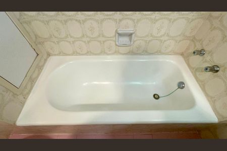 Apartamento à venda com 224m², 3 quartos e 2 vagasBanheiro