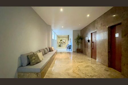 Apartamento à venda com 224m², 3 quartos e 2 vagasHall de entrada