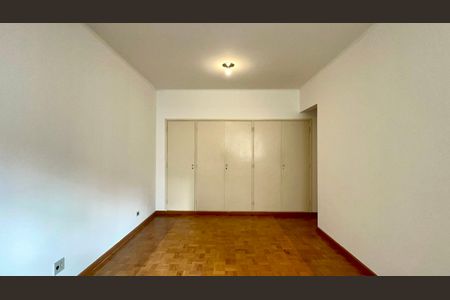 Apartamento à venda com 224m², 3 quartos e 2 vagasQuarto 2