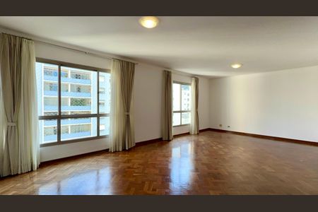 Apartamento à venda com 224m², 3 quartos e 2 vagasSala