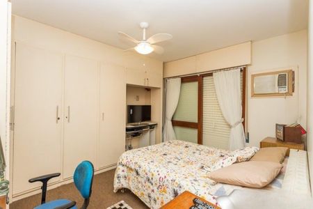 Apartamento para alugar com 181m², 3 quartos e sem vaga