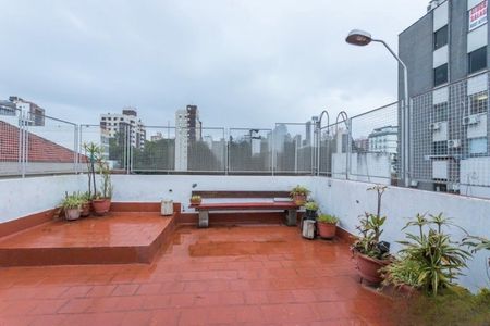 Apartamento para alugar com 181m², 3 quartos e sem vaga