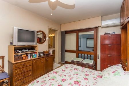 Apartamento para alugar com 181m², 3 quartos e sem vaga