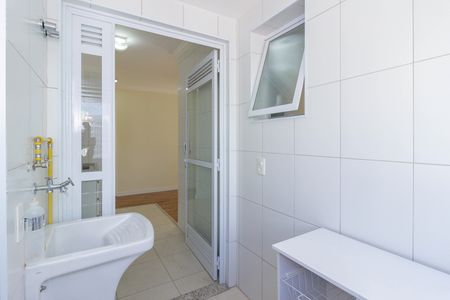 Apartamento à venda com 60m², 2 quartos e 1 vaga Apartamento à venda com 60m², 2 quartos e 1 vagaLavanderia