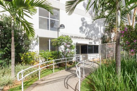 Apartamento à venda com 60m², 2 quartos e 1 vaga Apartamento à venda com 60m², 2 quartos e 1 vagaFachada